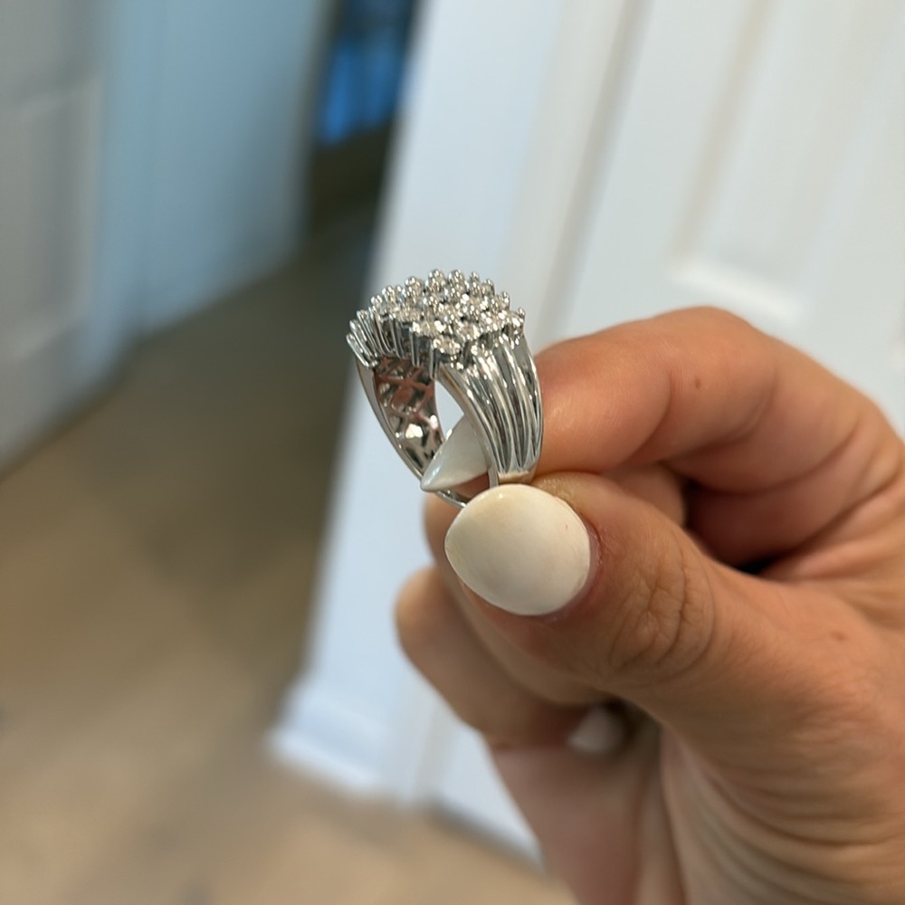 Diamond ring - Picture 5 of 7